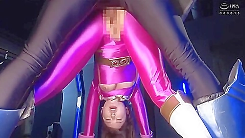 Japanese black hottie fucks a hot black dude in threesome