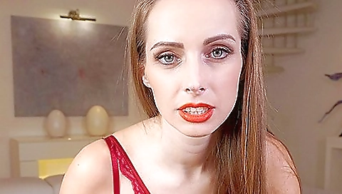 Brunette teen 18+ gets penetrated in vr porn video