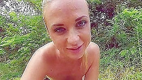 VR porn with a wonderful woman that likes to be fucked