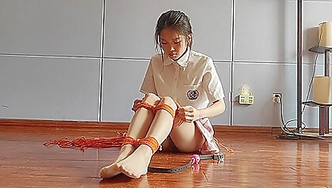 Horny brunette with a sexy face sucks and gets fucked