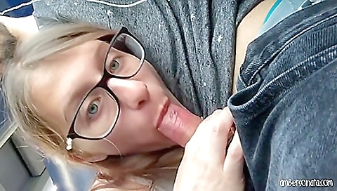 I give my blonde girlfriend a nice blowjob and fuck her