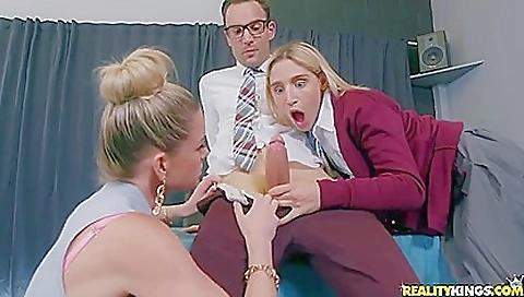 Horny blonde brunette hairy babe threesome with guy