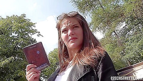 Amateur brunette in outdoor cumshots with a nice pussy