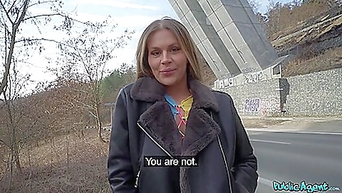 Brunette with big ass takes a deep throat in a pov