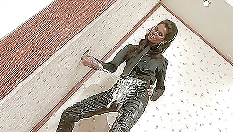 Blonde brunette 18+ with small tits gets her pussy fucked