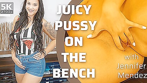 Teen girl finger and moan at the camera in vr porn